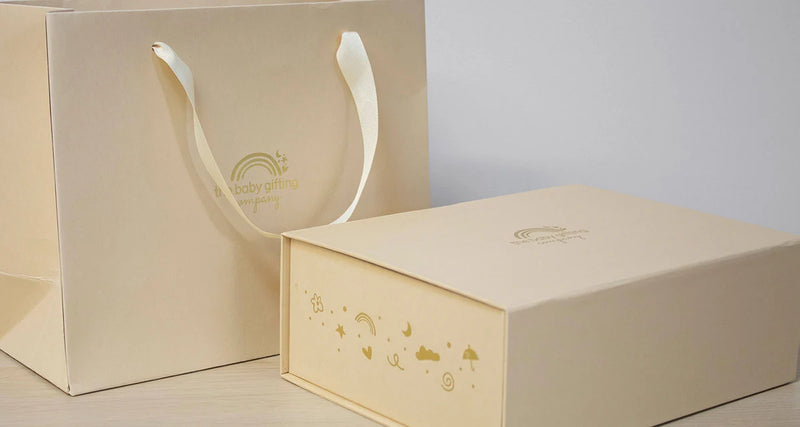 WAKE & WELCOME GIFT BOX