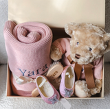 THE BABY GIFTING COMPANY X ARUNA SETH PINK GIFT SET